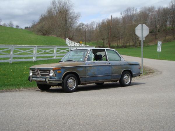 1972 Bmw 2002tii Front Corner