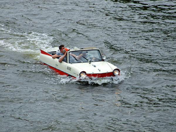 1967 Amphicar 770 In Water