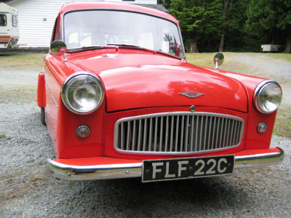 1965 Bond Minicar Mk G Front Corner