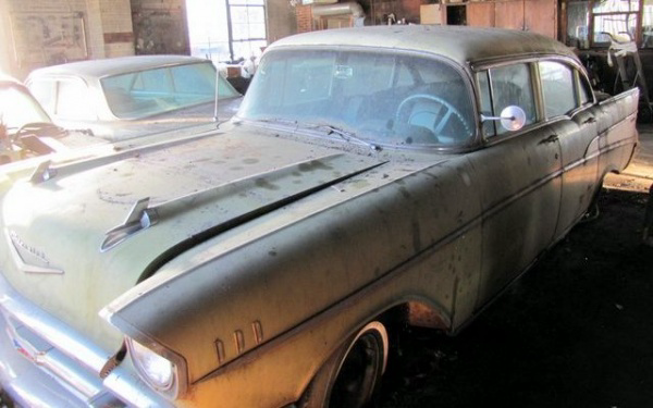 lambrecht-chevrolet-garage-auction