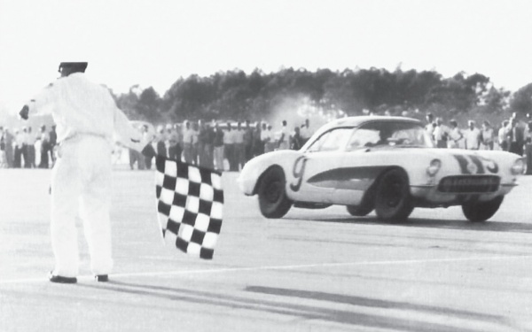 1957 Corvette Racing