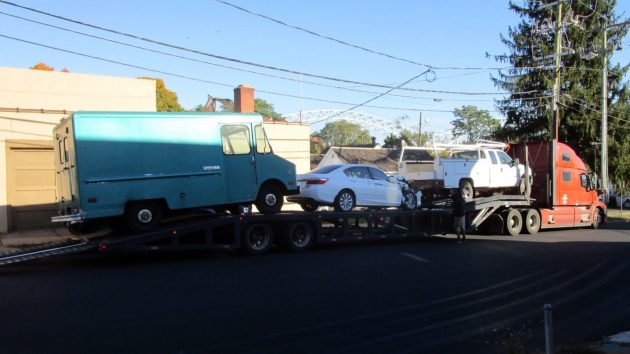 1973-chevy-step-van-loaded-up