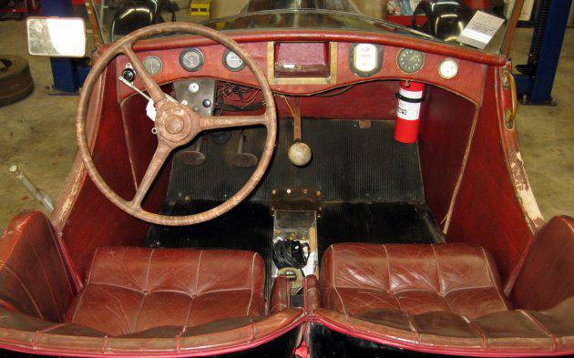 speedster-interior