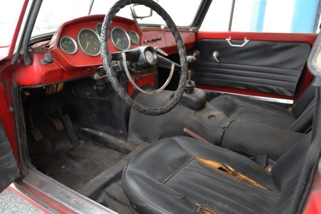 080216 Barn Finds - 1965 Innocenti S Spyder - 4