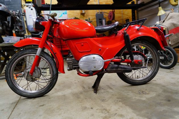 061216 Barn Finds - 1960 Moto Guzzi Zigolo - 2