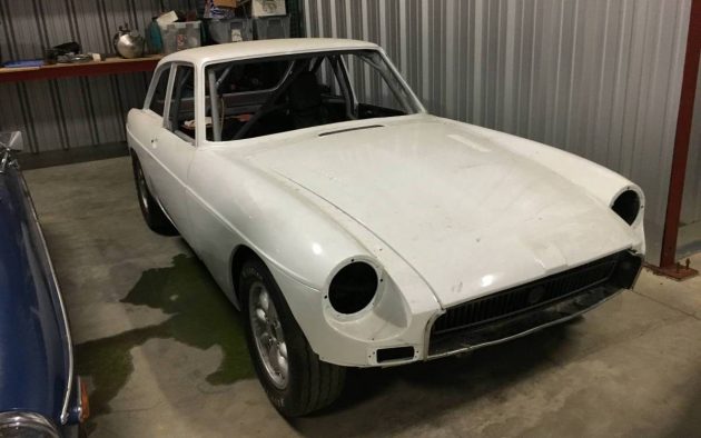 MGB GT Race Project