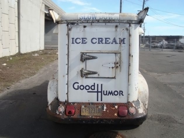 051016 Barn Finds - 1964 Ford Good Humor Truck - 3