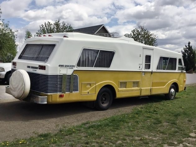 042716 Barn Finds - 1974 FMC Motorhome - 3