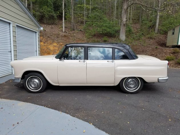 042716 Barn Finds - 1969 Checker Marathon - 2