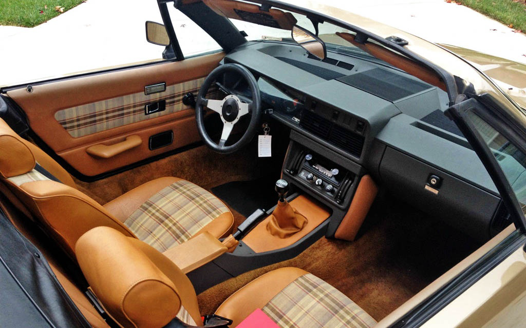 Triumph TR8 Interior