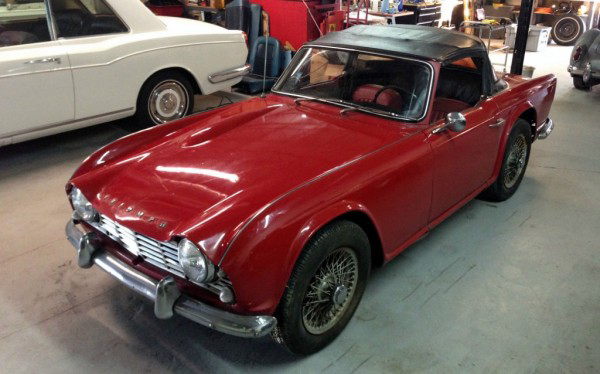 1963-triumph-tr4