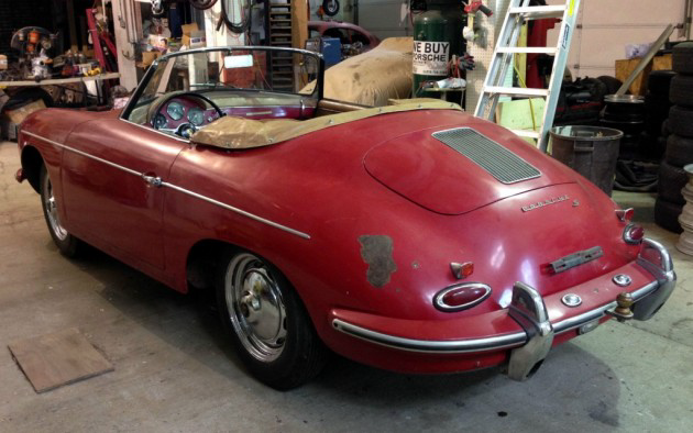 1960-porsche-356-roadster-rear