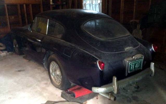 1957-aston-martin-barn-find