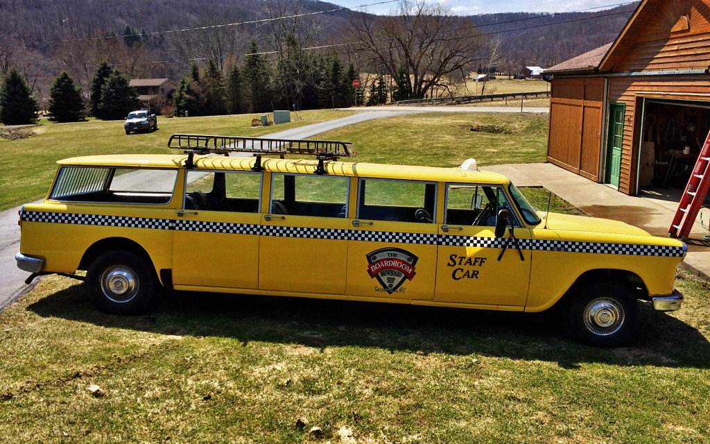 1967 Checker Aerobus