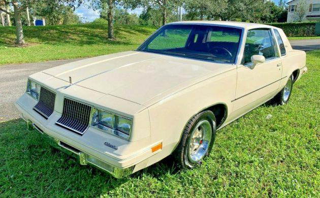 1983 Oldsmobile Cutlass Supreme