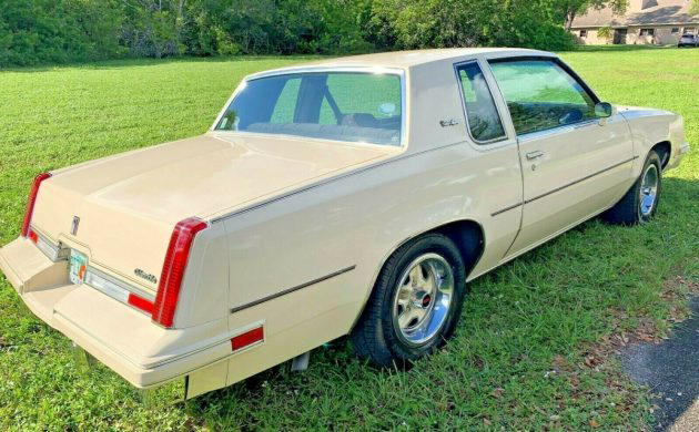 1983 Oldsmobile Cutlass Supreme