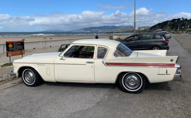 1961 Studebaker Hawk