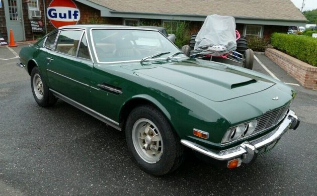 1971 Aston Martin DBS V8