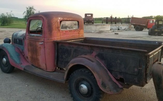 1937 Ford F-100